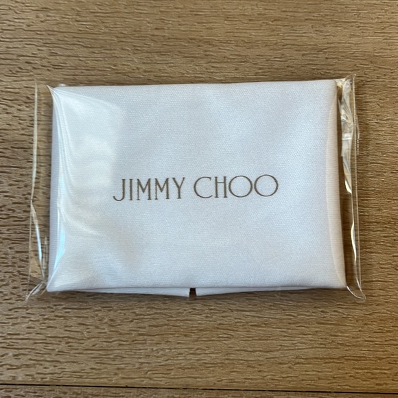 Jimmy Choo Case - Picture 5 of 5
